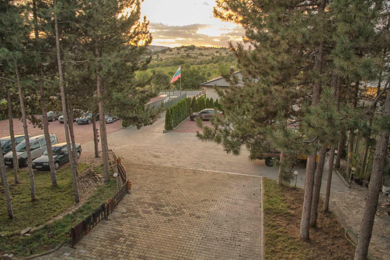 Jack Family Hotel Stara Zagora Esterno foto